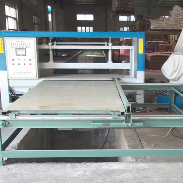 Plywood Veneer Paving Machine
